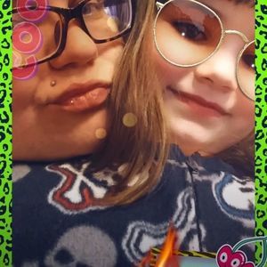 Meet your Posher, Chenille